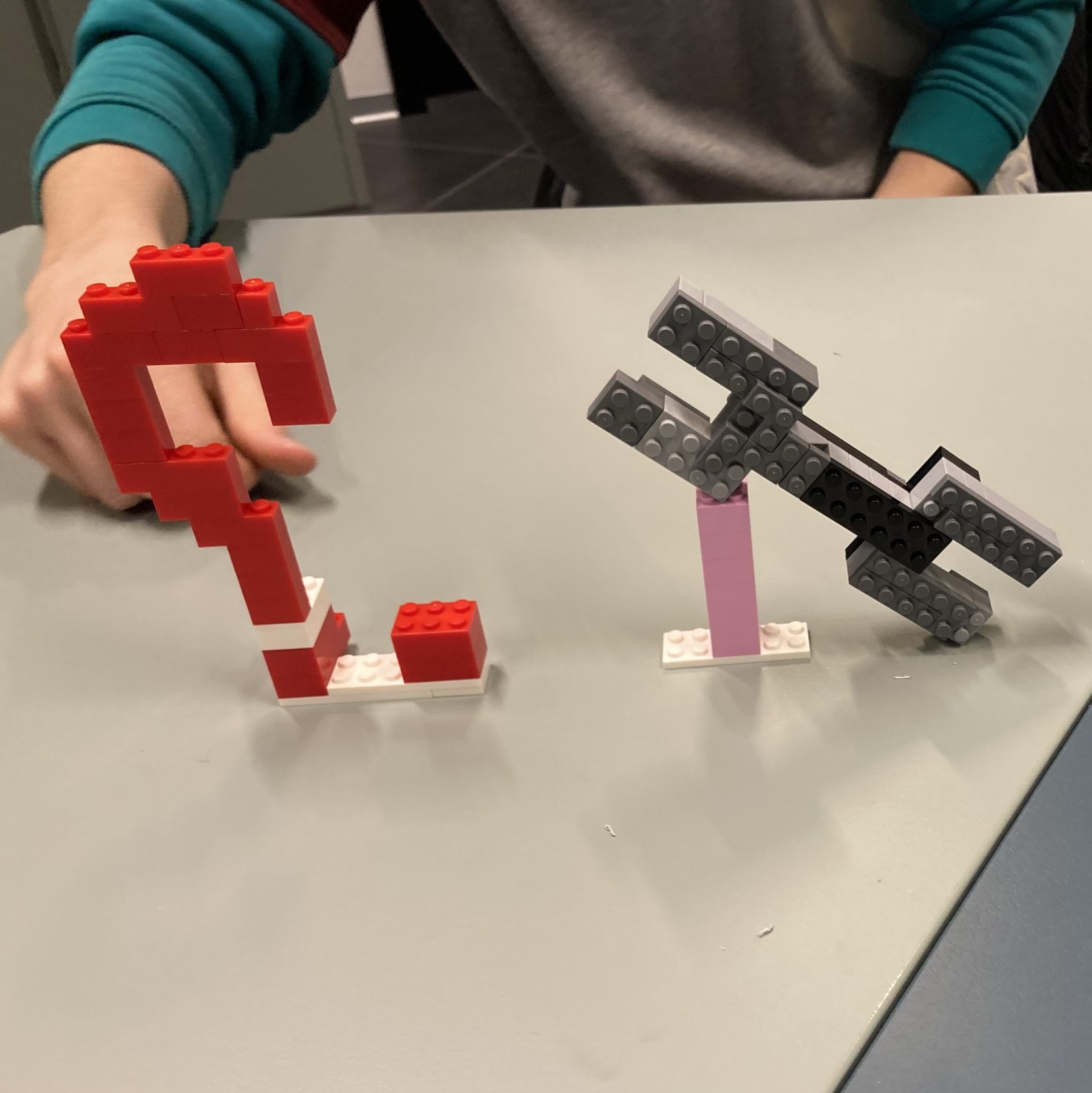 Data Visualization in High School logo